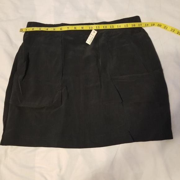 NWT Madewell Women's Dark Gray Silk Lookout Mini Skrit Size L - Picture 4 of 10